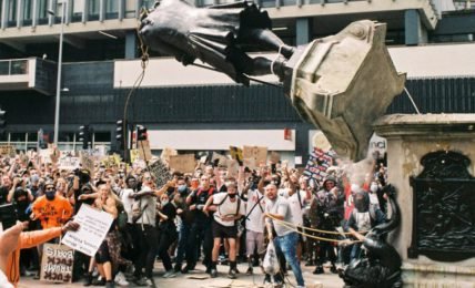 The moment that the statue of Edward Colston was pulled from its plinth (Picture: Harry Pugsley/SWNS)