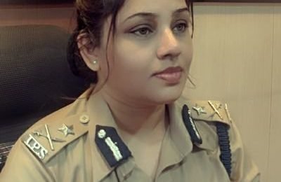 Posted as IGP, Home Secretary, Govt of Karnataka, D. Roopa is trending in Twitter and all for bad reasons.
