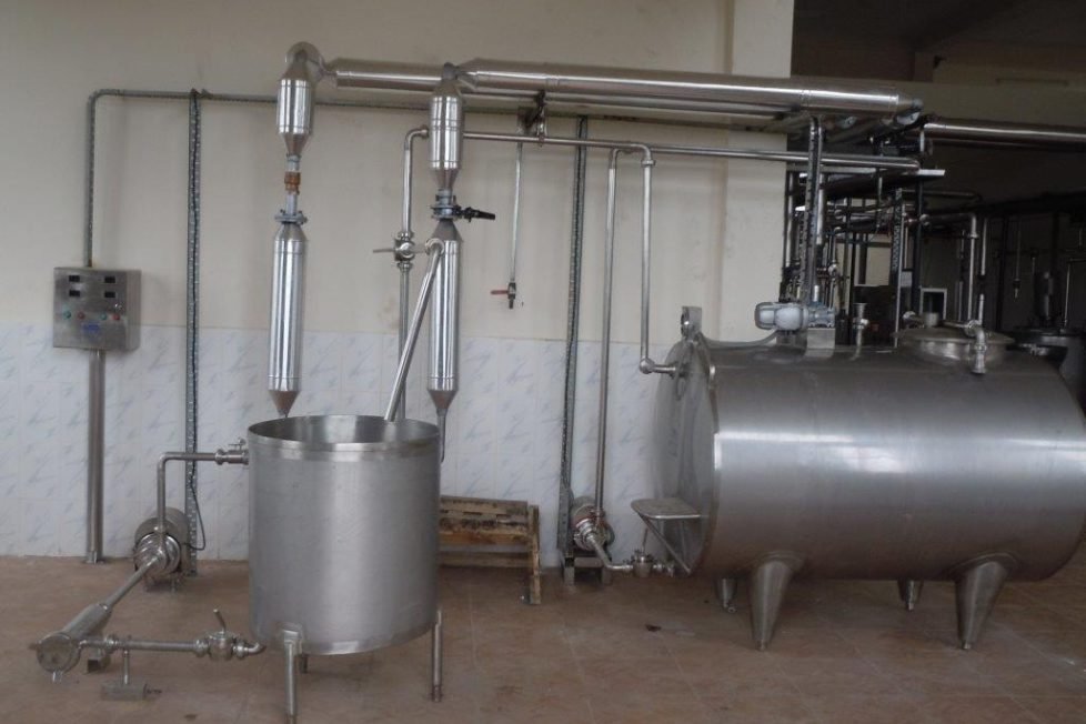 Which are the characteristics-cum-benefits of the milk cooling machine? -  Kreately