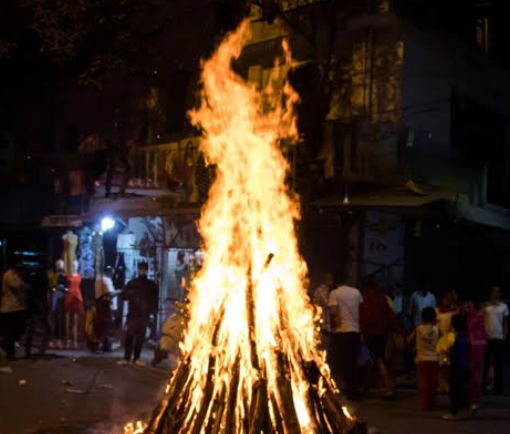 The sad tale of Temple Prahladpuri, where Holika dahan first originated ...